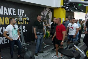 Legendarul luptător Peter Aerts, Ionuț Pitbull Atodiresei și Jorina Baars, oaspeți speciali la un complex sportiv din Suceava