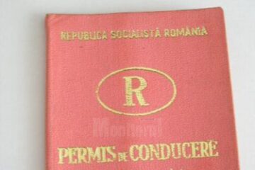 A prezentat la control un permis de conducere cu însemnele Republica Socialistă România