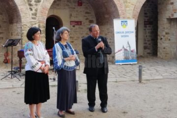 Gheorghe Flutur a dat startul manifestărilor din "Luna Diasporei" din Cetatea de Scaun a Sucevei