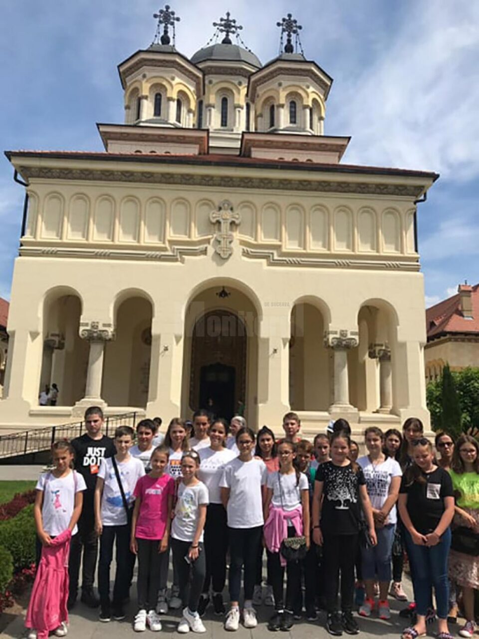 Excursie pentru elevi suceveni, câștigătorii concursurilor organizate de revista “Biserica din sufletul copilului”