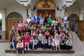 Școală de vară, la Biserica „Acoperământul Maicii Domnului” din Suceava