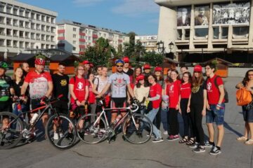 Ciclistul Constantin Lucuțar a plecat dimineață în cursa de 1000 de kilometri pe care și-a propus să o parcurgă în 48 de ore, în scop caritabil
