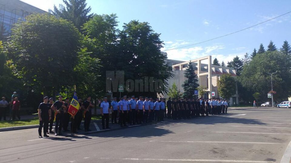Ziua Imnului Național a fost sărbătorită în Piața „Tricolorului” din Suceava