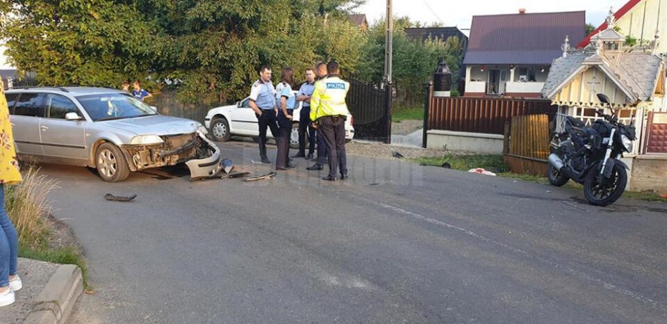 Motocicleta pe care se afla, în calitate de pasager, tânărul care a decedat