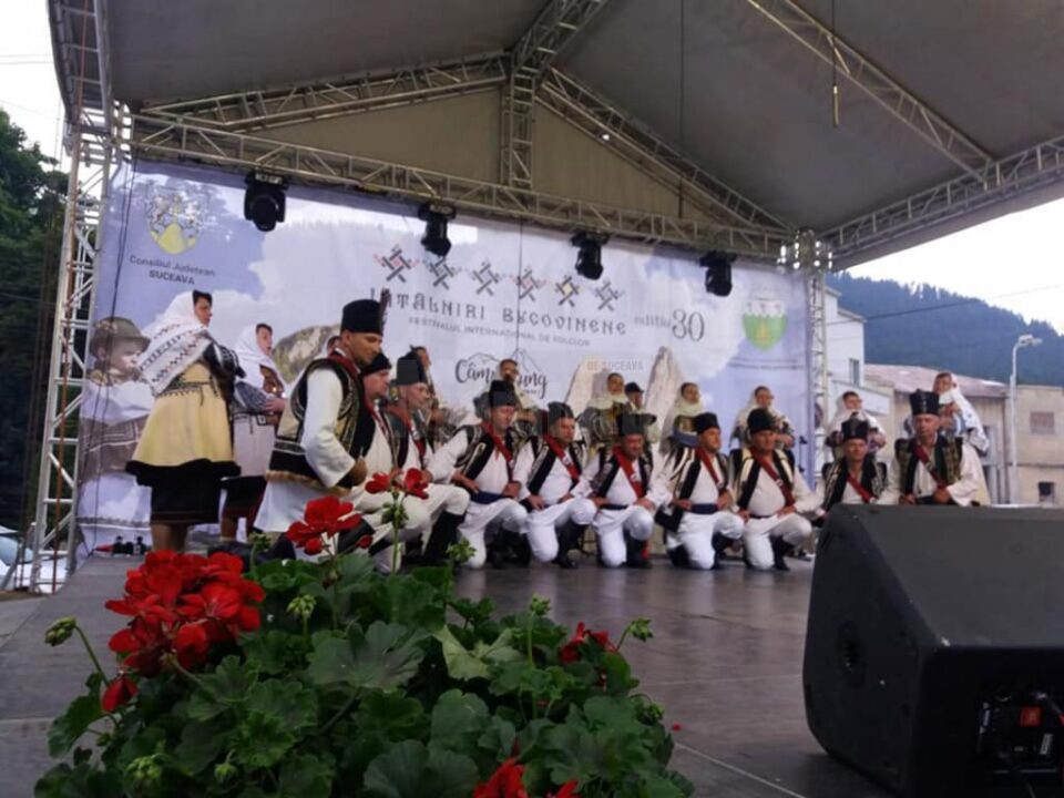 „Arcanul bătrânesc” Frătăuții Noi