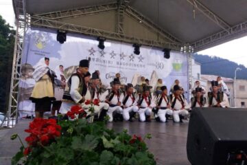 „Arcanul bătrânesc” Frătăuții Noi