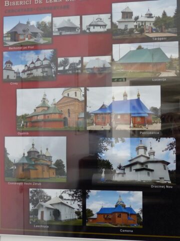 Adevărate opere de artă ale meșterilor populari, „Biserici de lemn din Bucovina istorică”, în imagini și documente, pot fi văzute la Muzeul de Istorie