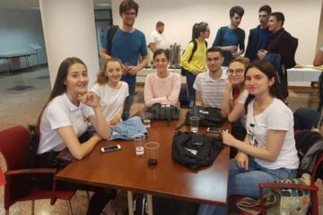 Studenți suceveni, prezenți la o școală de vară internațională desfășurată la București