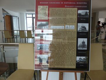 Adevărate opere de artă ale meșterilor populari, „Biserici de lemn din Bucovina istorică”, în imagini și documente, pot fi văzute la Muzeul de Istorie