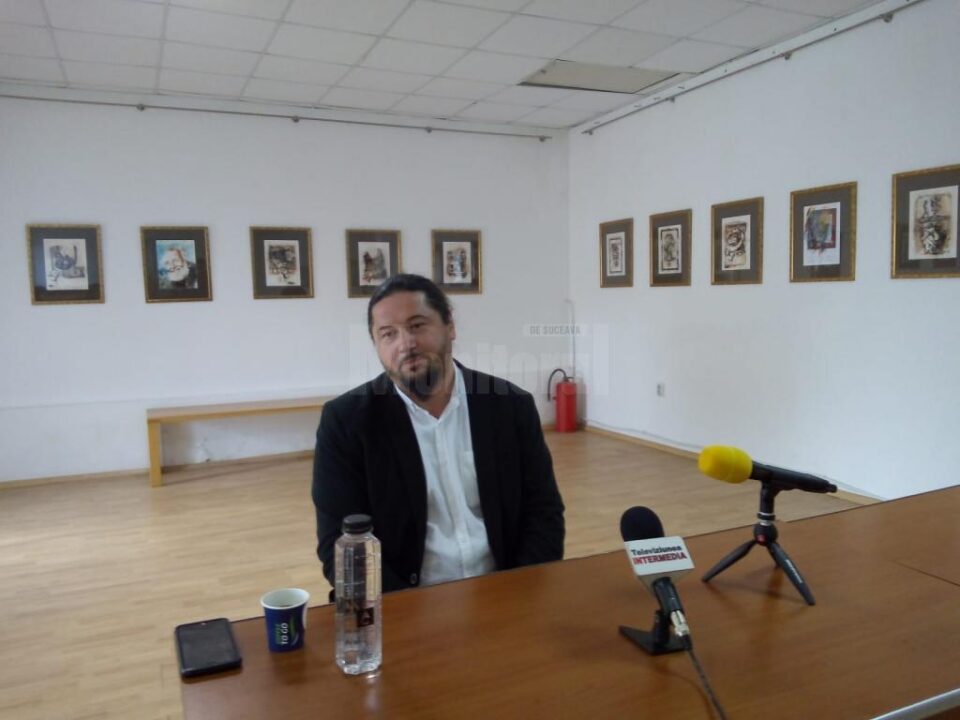 Managerul Muzeului de Artă „Ion Irimescu” din Fălticeni, Teodor Brădățanu
