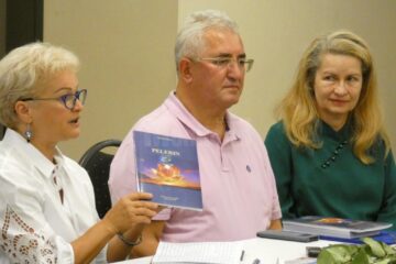 Gabriela Baddour, Ion Lungu și Manuela David la lansarea cărții “Pelerin în Țara Sfântă"