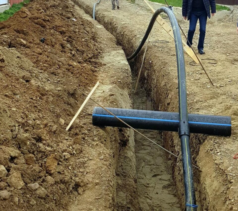 Gaz metan pentru locuitorii din Burdujeni Sat, chiar din primăvara anului viitor