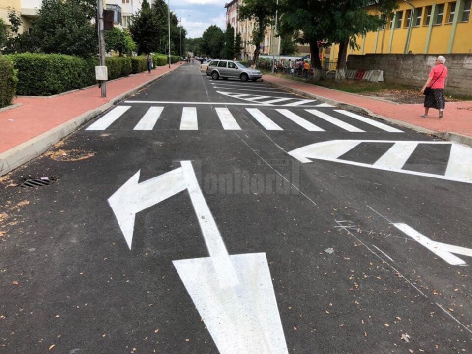 Reabilitarea și modernizarea străzii Grigore Ureche din Zamca au fost finalizate