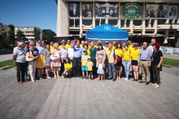 Liberalii suceveni au dat startul campaniei de strângere de semnături pentru susținerea candidaturii lui Klaus Iohannis pentru un nou mandat de președinte