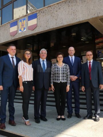 Vizită istorică a ambasadorului Chinei, la Primăria Suceava
