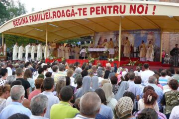 Sărbătoarea Adormirii Maicii Domnului la Sanctuarul Marian de la Cacica