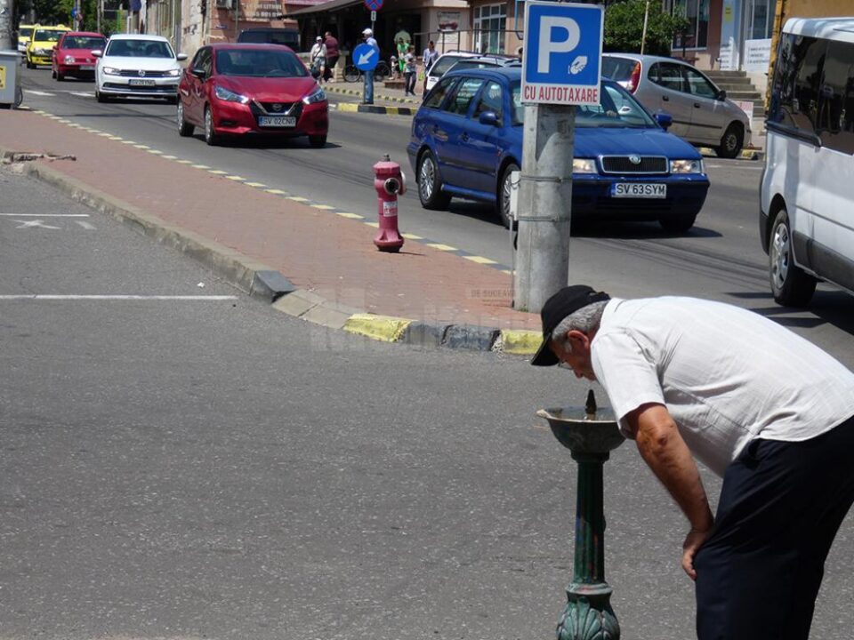 Cișmelele cu apă potabilă din municipiul Suceava, o necesitate, mai ales în perioadele caniculare