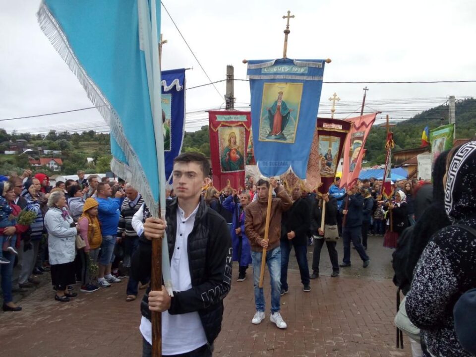 Pelerini din țară și străinătate, la marea sărbătoare de la Sanctuarul Marian de la Cacica