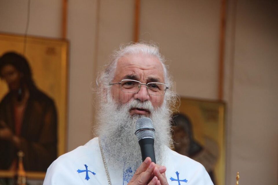 Starețul Mănăstirii Putna, Velnic Melchisedec, i-a îndemnat pe credincioși să se roage pentru unitate