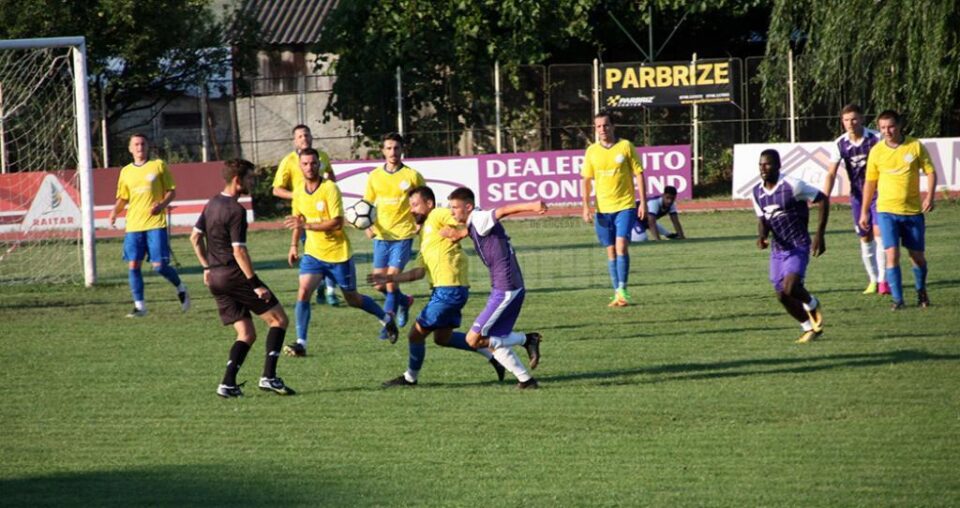 Șomuz Fălticeni s-a impus la limita în amicalul cu Șomuzul Preutești. Foto Alexandru Savescu Șomuz Fălticeni s-a impus la limita în amicalul cu Șomuzul Preutești. Foto Alexandru Savescu