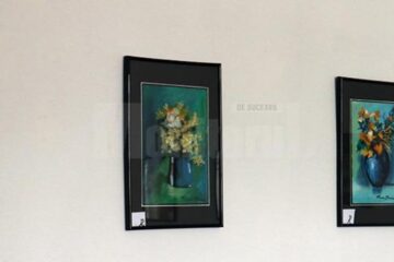 Expoziția „Flori pentru Flori”, a maestrului Radu Bercea, a fost vernisată de sărbătoarea Adormirii Maicii Domnului la Galeriile de Artă ale Muzeului de Artă „Ion Irimescu” din Fălticeni Radu Bercea