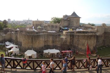 Cetatea Sucevei găzduiește cea de-a XIII-a ediție a Festivalului de Artă Medievală „Ștefan cel Mare”