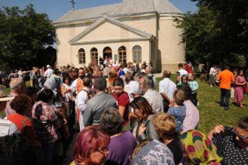 Armeni din toată țara alături de credincioși ortodocși, prezenți ieri la hramul Sfintei Maria, la Hagigadar