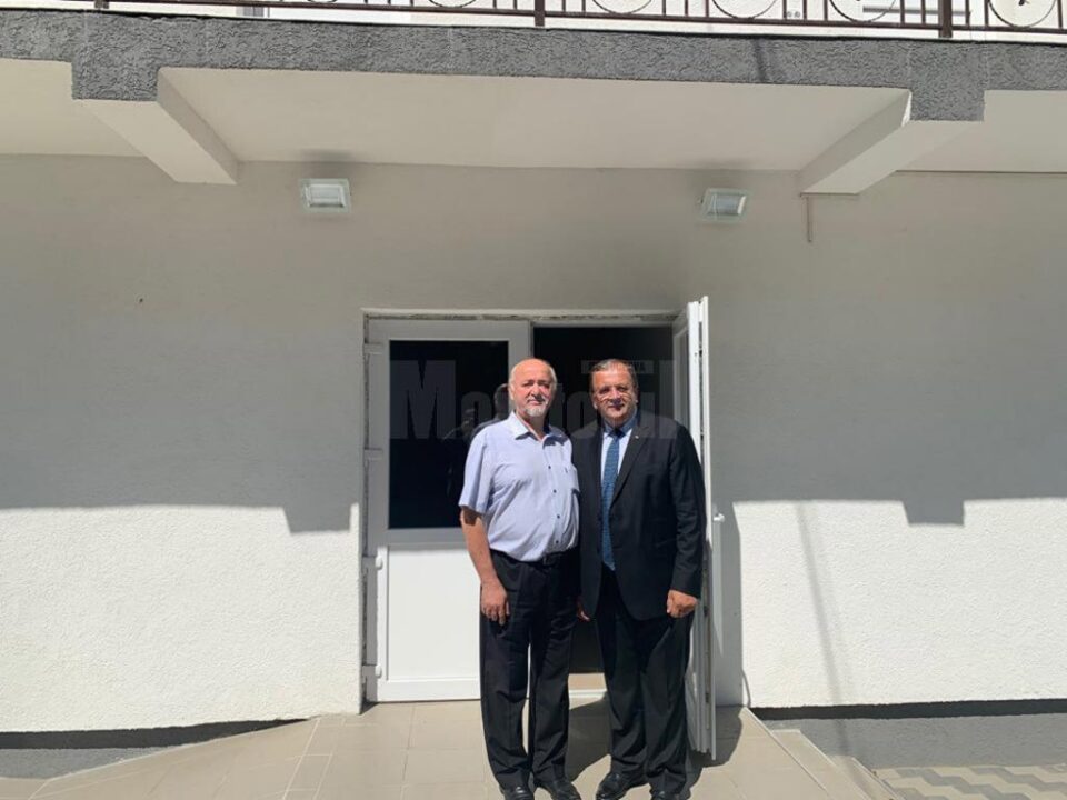 Gheorghe Flutur a fost prezent la inaugurarea noului sediu al Primăriei Bunești