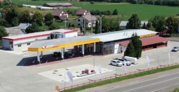 Investiție de 1,5 milioane de euro inaugurată la Pătrăuți de un sucevean din Italia
