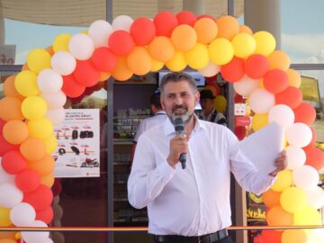 Investiție de 1,5 milioane de euro inaugurată la Pătrăuți de un sucevean din Italia