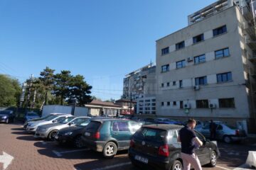 Start pentru amenajarea primei parcări supraterane din Suceava, lângă sediul Primăriei