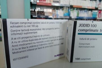 Zeci de suceveni au fugit la farmacii după pastile cu iodură de potasiu