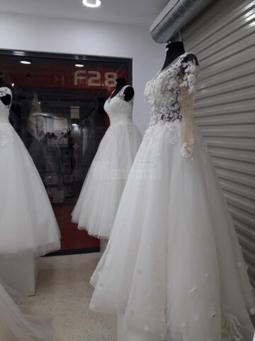 Util – Un loc in care găsești ușor vestimentația pentru orice petrecere