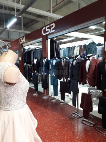 Util – Un loc in care găsești ușor vestimentația pentru orice petrecere