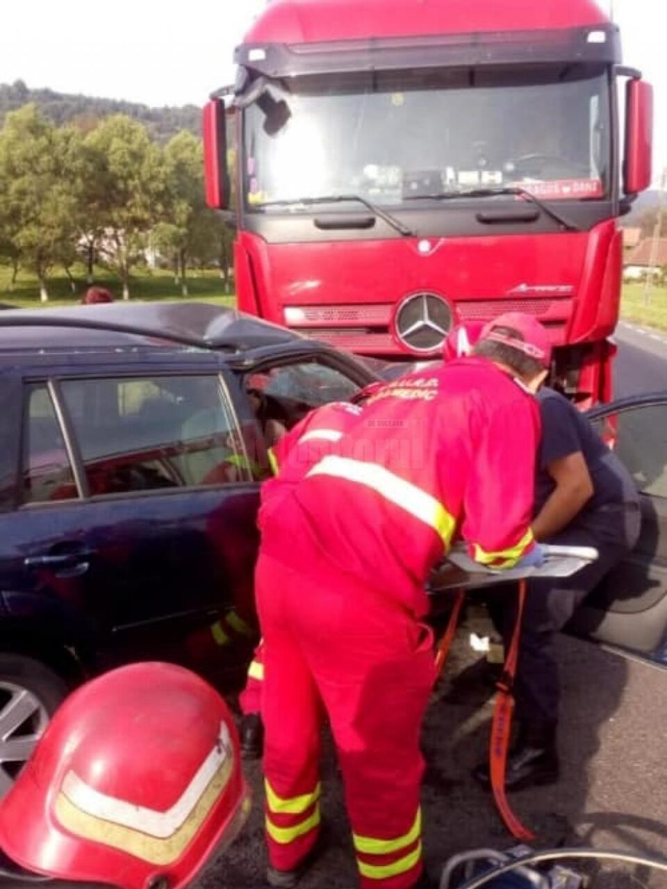Sucevean mort după ce a intrat cu autoturismul într-un autotren