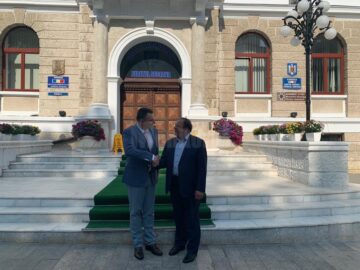 Șeful Departamentului de Chirurgie Vasculară a Clinicii AKH din Viena a vizitat ieri Spitalul de Urgență Suceava, în vederea inițierii unei colaborări