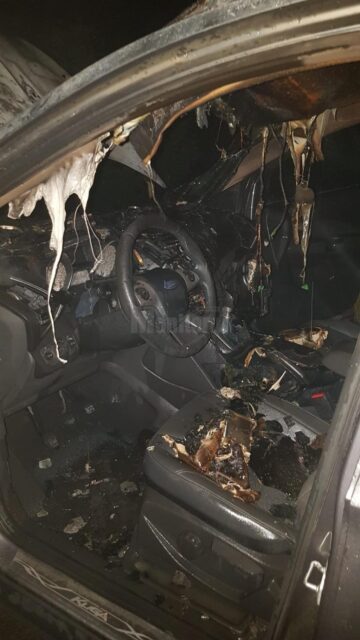 Un Ford Kuga de 23.000 de euro a ars violent în trafic