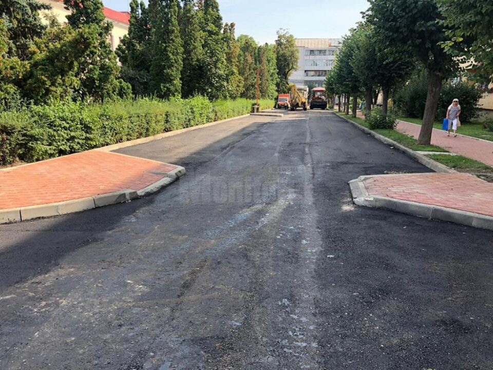 Lucrările de modernizare s-au finalizat pe strada Anastasie Crimca