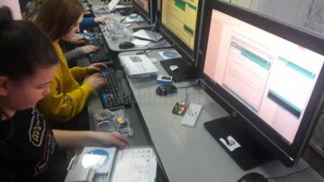WizKids - Clubul de robotică de la Școala ,,George Voevidca” Câmpulung