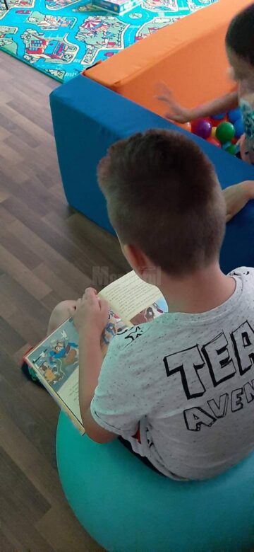 Activități recreative pentru copii cu tulburări de spectru autist, la Centrul Școlar Suceava