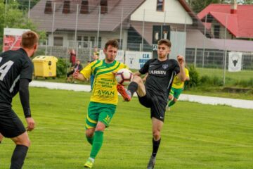 Foresta și Bucovina Rădăuți se vor întâlni din nou în Turul III al Cupei României Foto:Cristian Plosceac Foresta și Bucovina Rădăuți se vor întâlni din nou în Turul III al Cupei României Foto:Cristian Plosceac