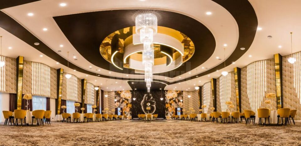 Jeni Palace concurează cu succes la titlul de cea mai frumoasă sală de nunți din România