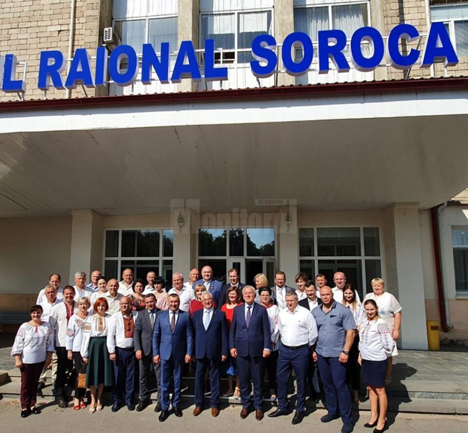 Salutul Cetății de Scaun a Sucevei, dus la Soroca de primarul Sucevei, la debutul Festivalului de Artă Medievală