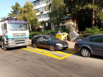 Marcaje rutiere de staționare interzisă în dreptul platformelor îngropate de depozitare a deșeurilor