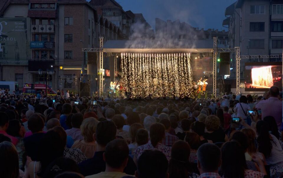 Concertul extraordinar va avea loc pe Esplanada Casei de Cultură a Sucevei