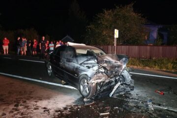 Autoturismul BMW care a pătruns pe contrasens