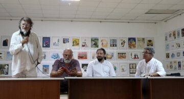 Graficianul Mihai Pânzaru PIM, președintele Filialei Suceava a UAP din România, Niculai Moroșan, managerul Muzeului de Artă „Ion Irimescu”, Teodor Brădățanu, și directorul Casei de Cultură din Urziceni, Nicolae Petrache