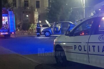 Un autoturism s-a aprins luni seara în zona centrală a orașului Siret