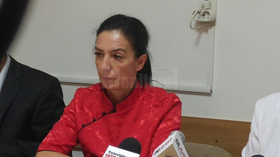 Prof. Alexandra Chirilă, inspector școlar adjunct în cadrul Inspectoratului Școlar Județean Suceava Prof. Alexandra Chirilă, inspector școlar adjunct în cadrul Inspectoratului Școlar Județean Suceava