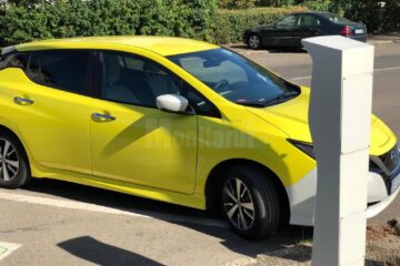 Unul dintre cele patru taxiuri electrice care vor circula în Suceava, de luna aceasta